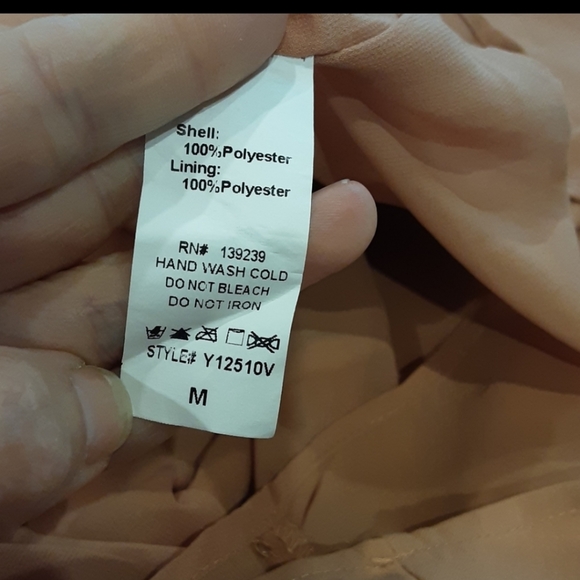 Do+Be top with bell sleeves size med - Picture 5 of 5